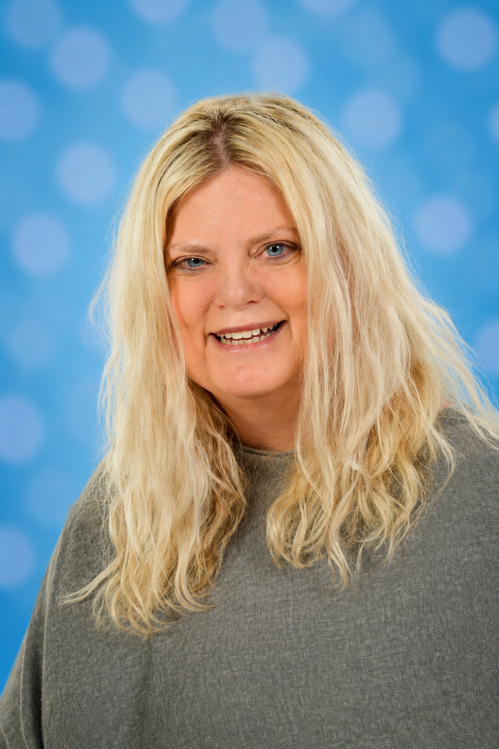 Mrs Clare Fowell